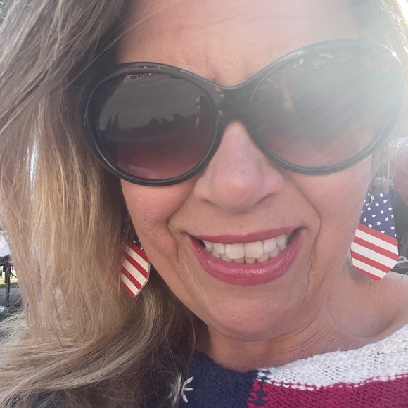 Meet your Posher, Grainne - Picture 2 of 5